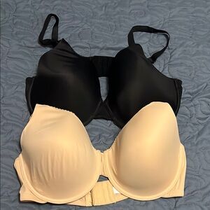 Women's Black and nude motherhood maternity nursing bras 40DDD